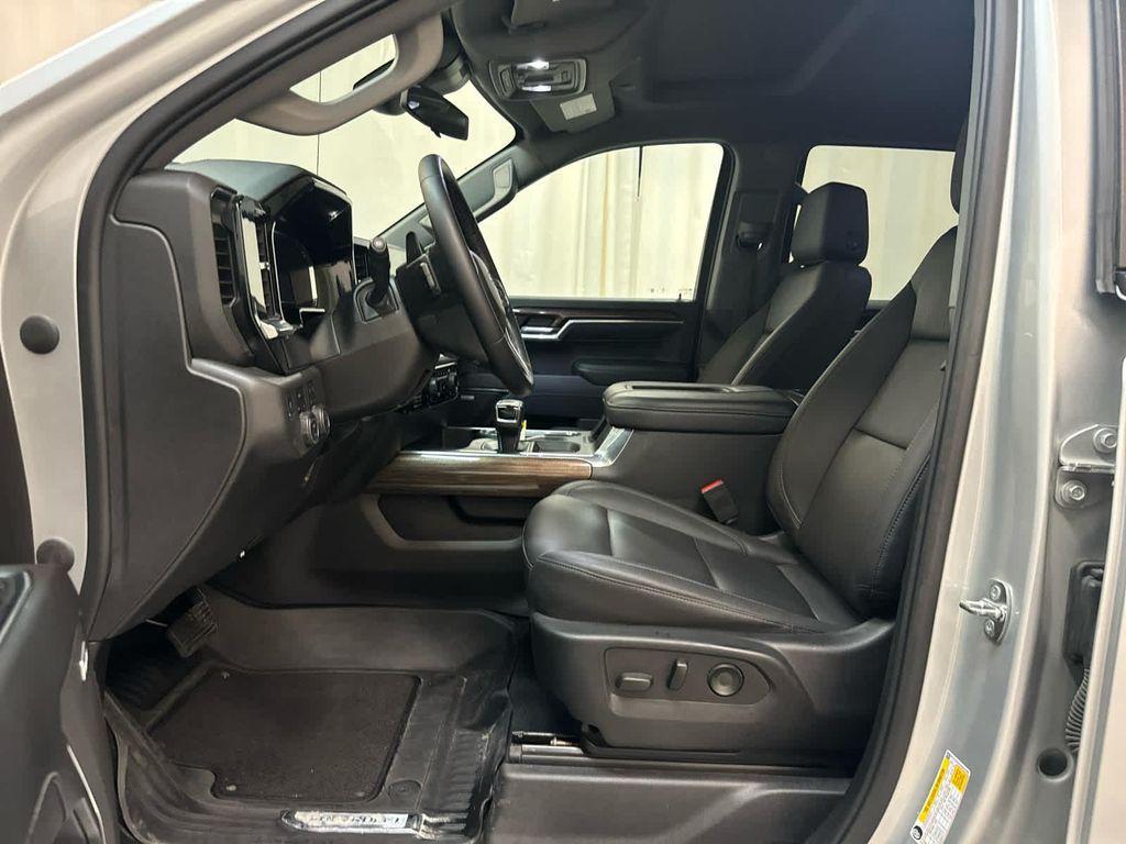used 2022 Chevrolet Silverado 1500 car, priced at $46,999