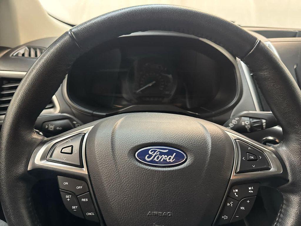 used 2023 Ford Edge car, priced at $25,999