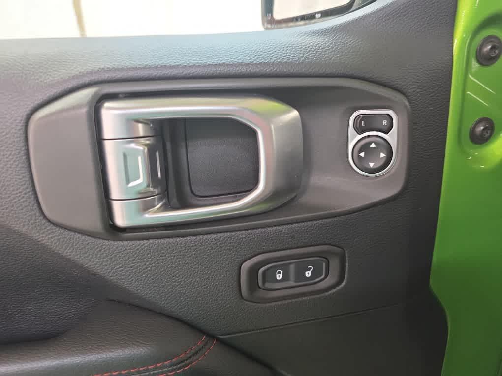 used 2018 Jeep Wrangler Unlimited car, priced at $35,999