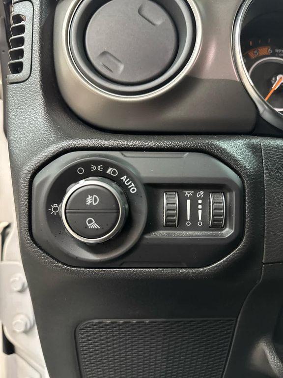 used 2022 Jeep Gladiator car, priced at $39,999
