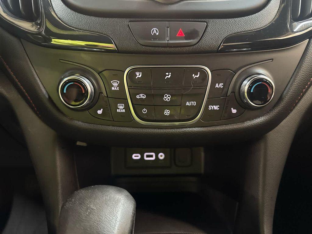 used 2022 Chevrolet Equinox car, priced at $28,999