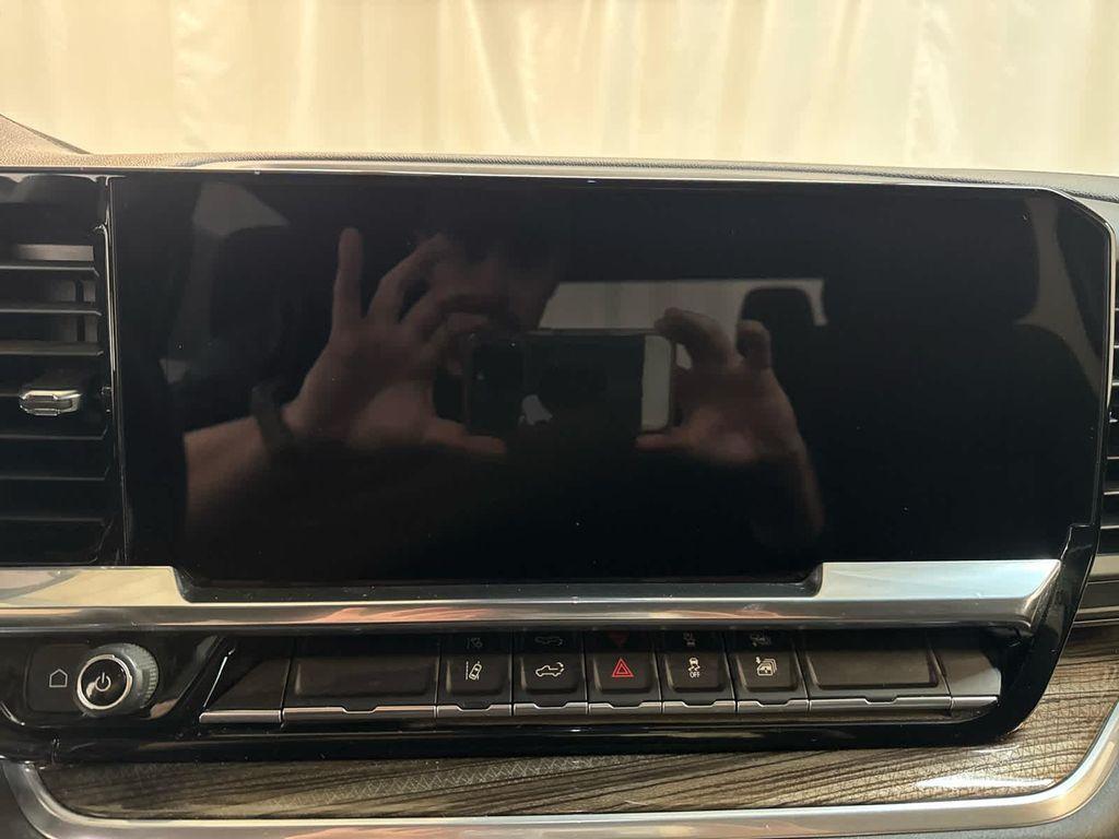 used 2025 Chevrolet Silverado 2500 car, priced at $61,999