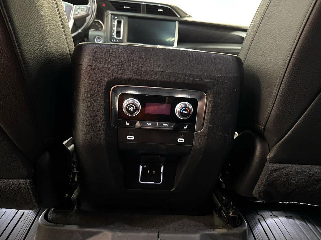 used 2021 GMC Yukon car, priced at $59,999