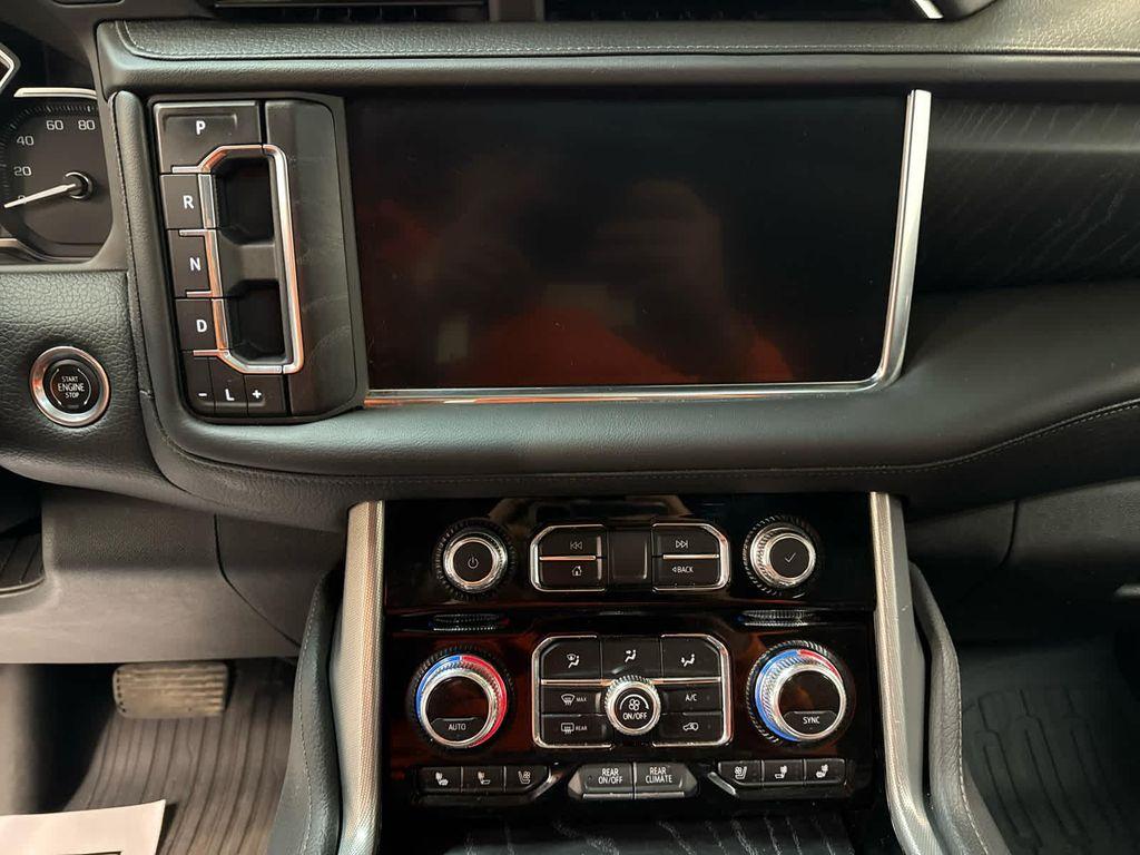 used 2021 GMC Yukon car, priced at $59,999