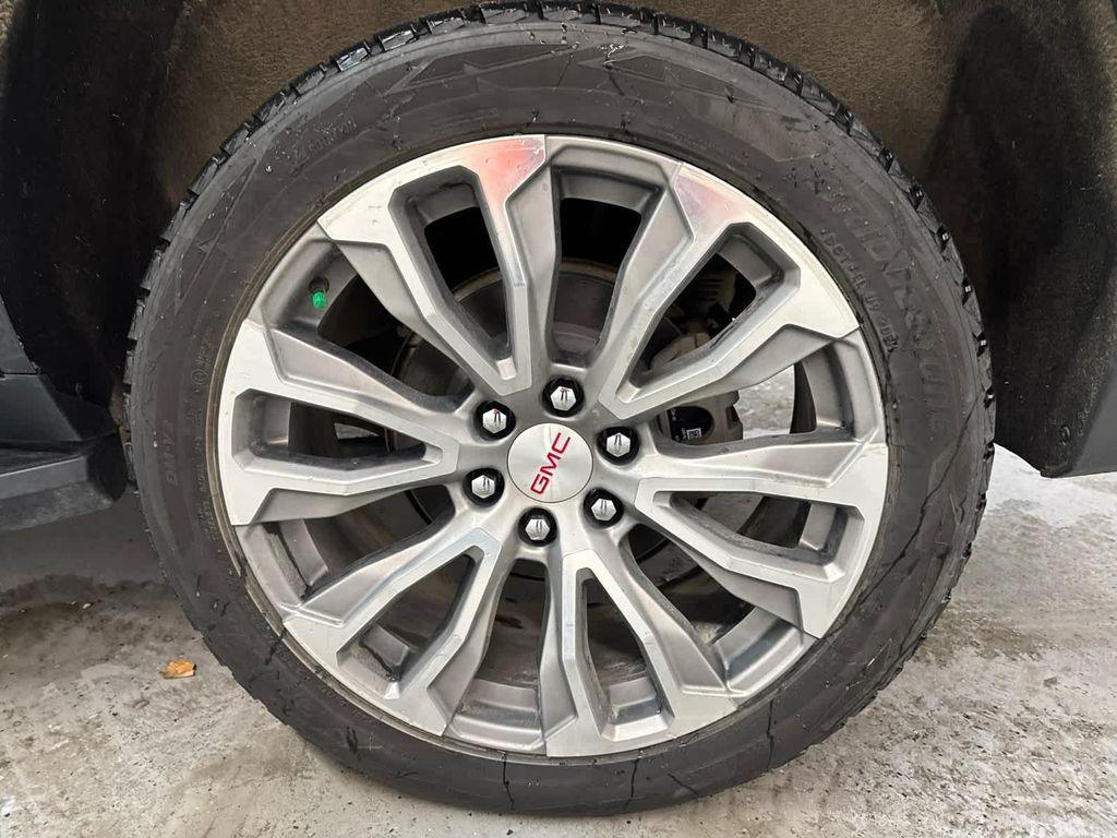 used 2021 GMC Yukon car, priced at $59,999