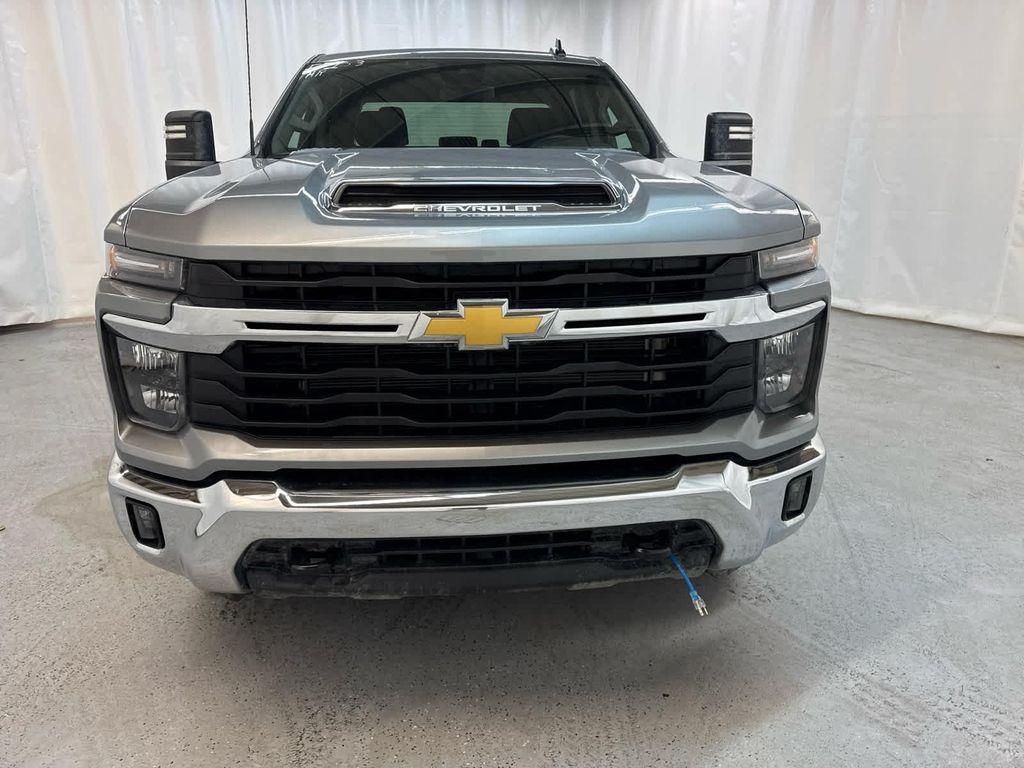 used 2025 Chevrolet Silverado 2500 car, priced at $61,999