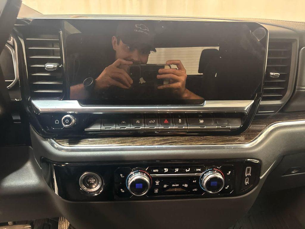 used 2023 GMC Sierra 1500 car, priced at $40,999