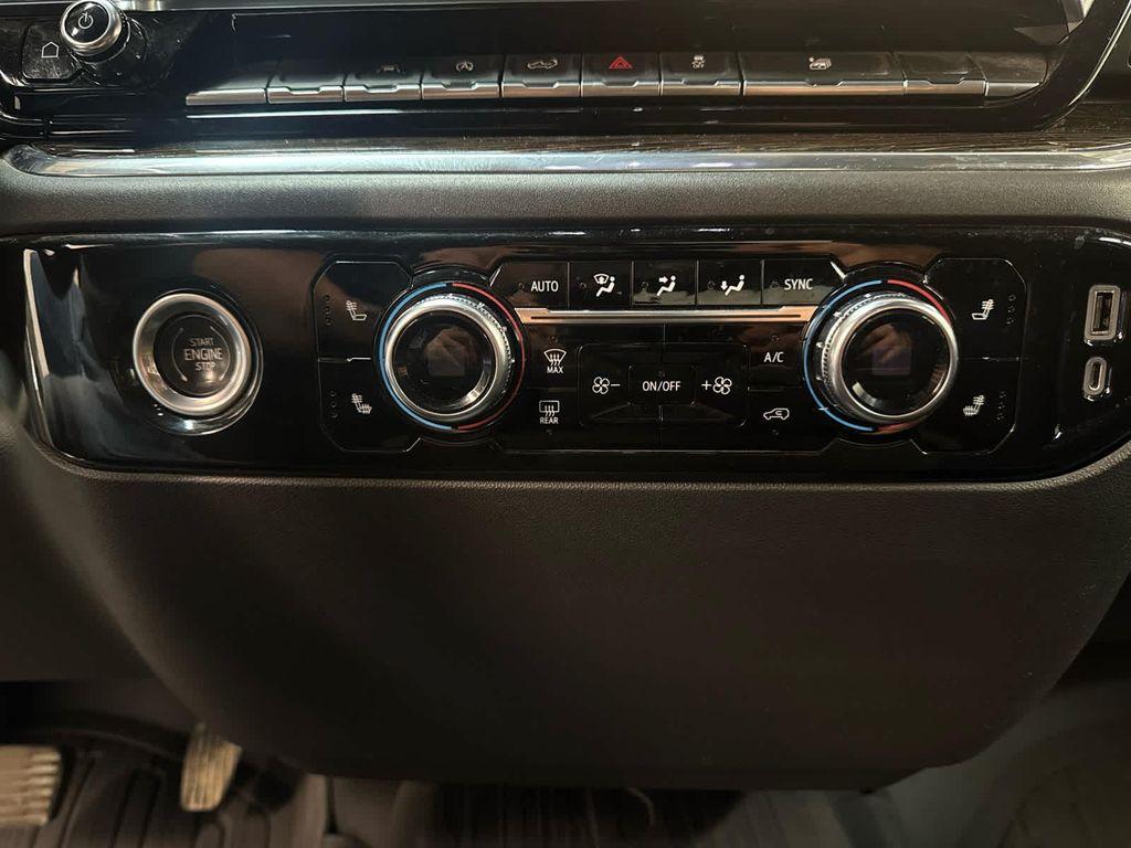 used 2023 GMC Sierra 1500 car, priced at $40,999