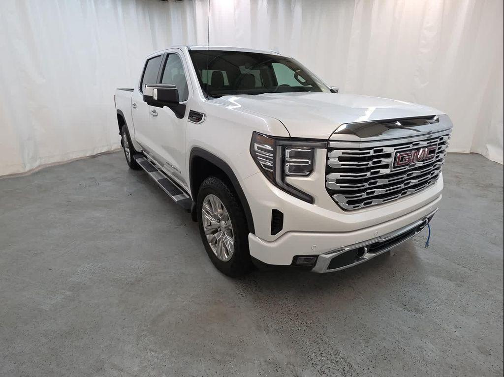 used 2022 GMC Sierra 1500 car, priced at $59,999