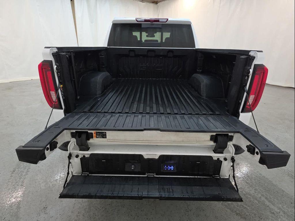 used 2022 GMC Sierra 1500 car, priced at $59,999