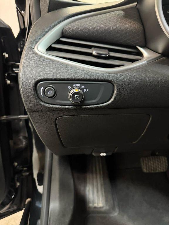 used 2024 Chevrolet Malibu car, priced at $26,999