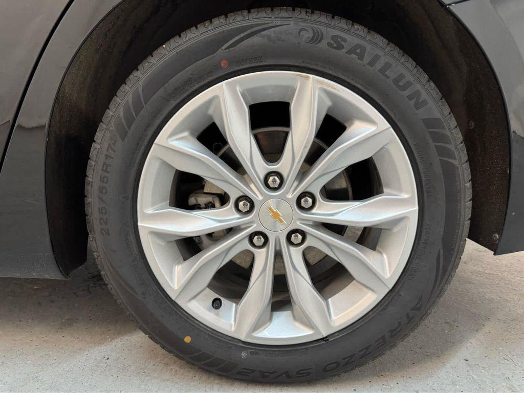 used 2024 Chevrolet Malibu car, priced at $26,999