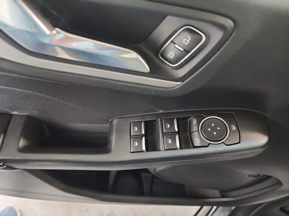 used 2021 Ford Escape car, priced at $21,999