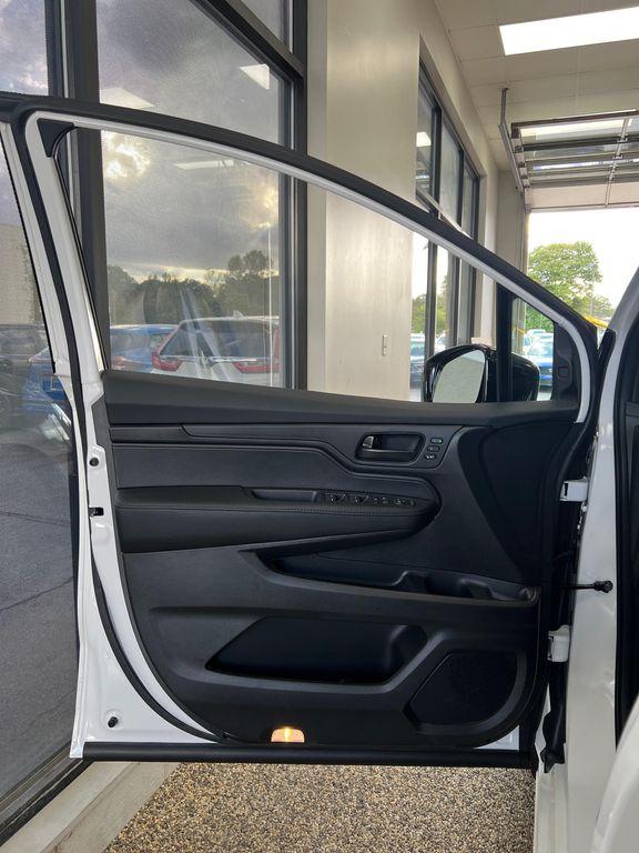 new 2026 Honda Odyssey car, priced at $45,845