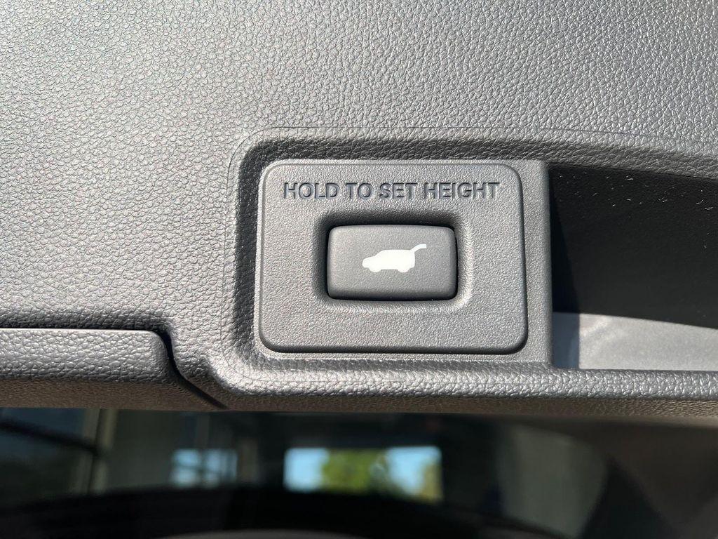 used 2023 Acura RDX car, priced at $41,995