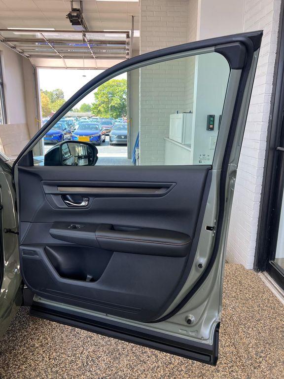 new 2026 Honda CR-V Hybrid car, priced at $40,705