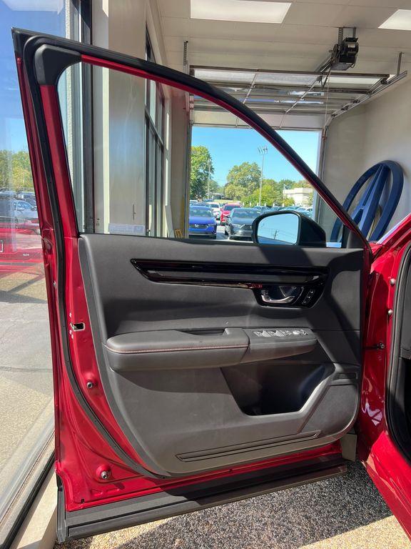new 2026 Honda CR-V Hybrid car, priced at $44,155