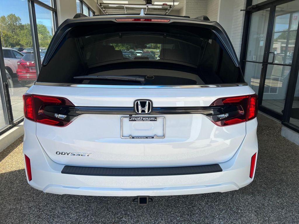 new 2026 Honda Odyssey car, priced at $45,775