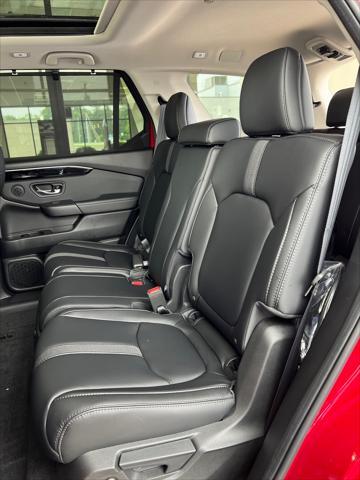 new 2025 Honda Pilot car, priced at $53,405