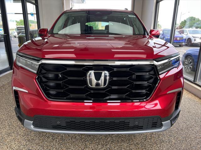 new 2025 Honda Pilot car, priced at $53,405