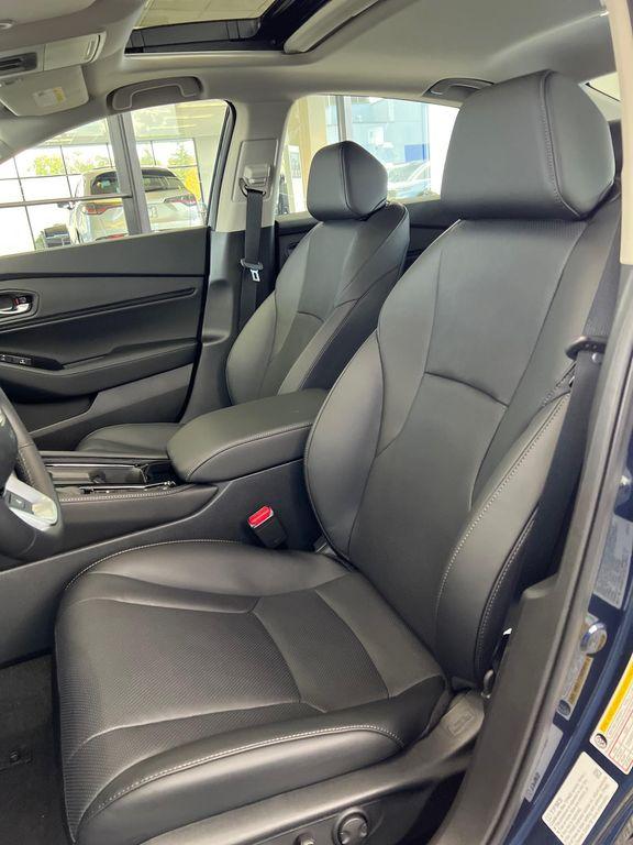 new 2025 Honda Accord Hybrid car, priced at $40,495