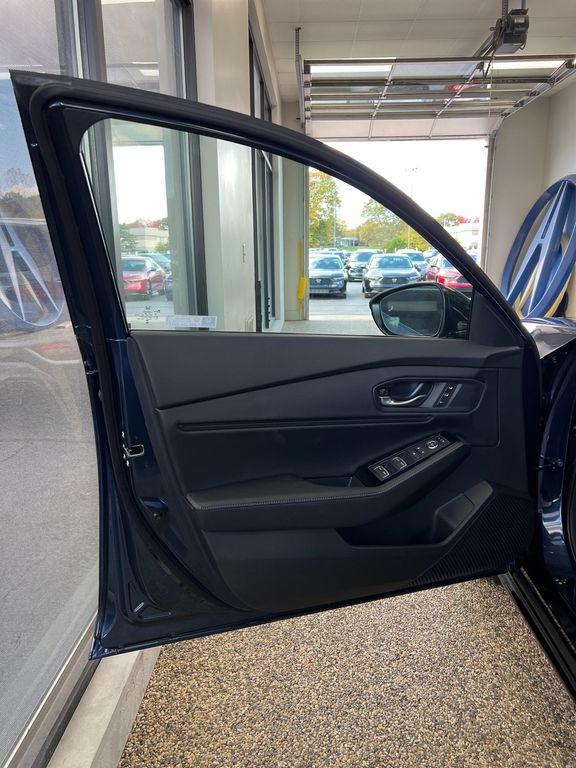 new 2025 Honda Accord Hybrid car, priced at $40,495