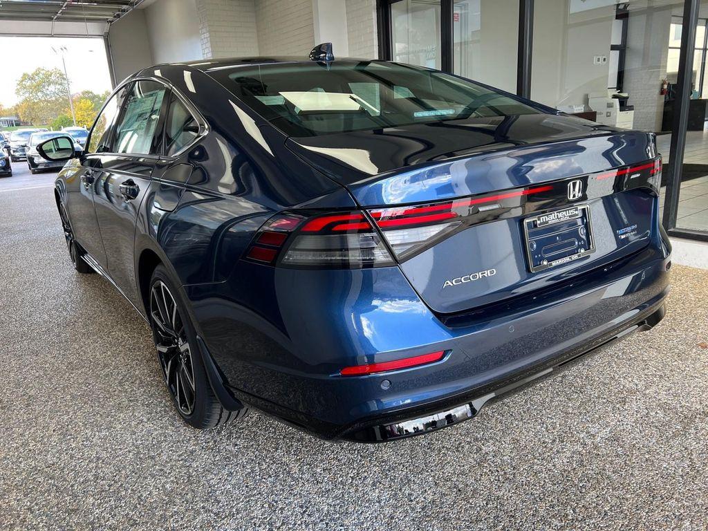 new 2025 Honda Accord Hybrid car, priced at $40,495