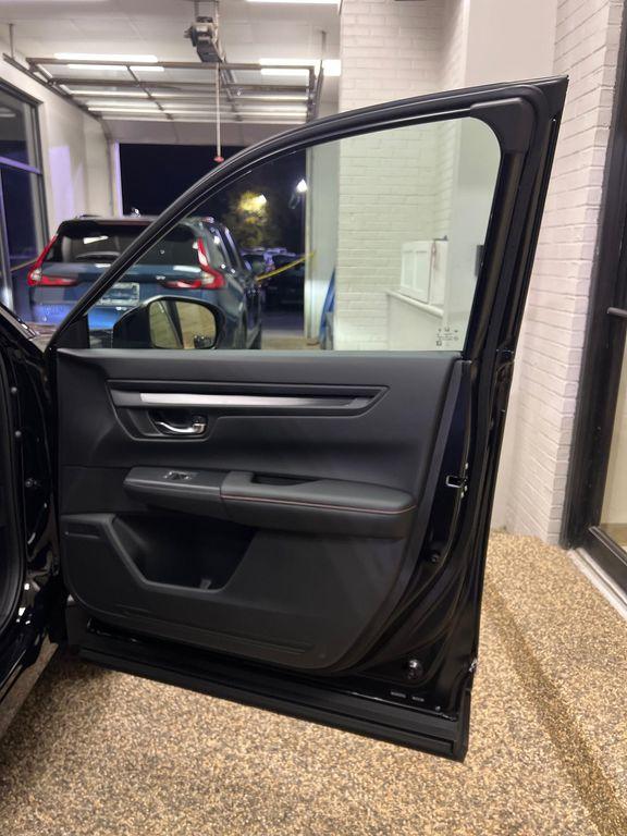 new 2026 Honda CR-V Hybrid car, priced at $41,675