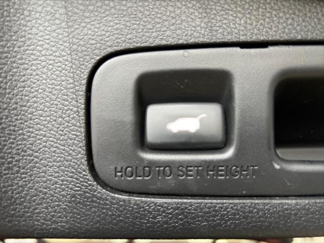 used 2018 Honda CR-V car, priced at $23,750