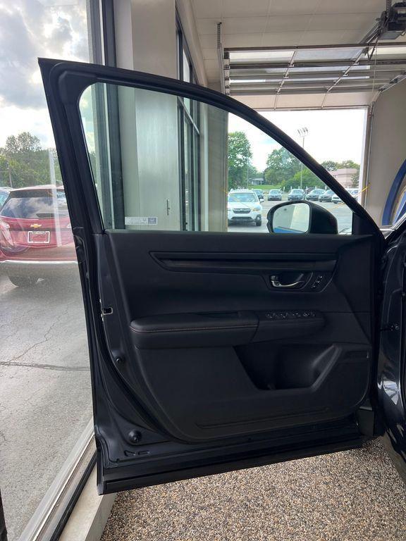 new 2026 Honda CR-V Hybrid car, priced at $41,620