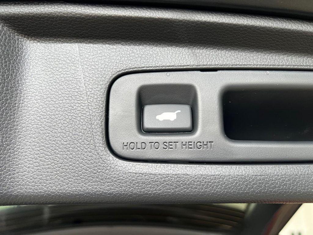 new 2026 Honda CR-V Hybrid car, priced at $41,620