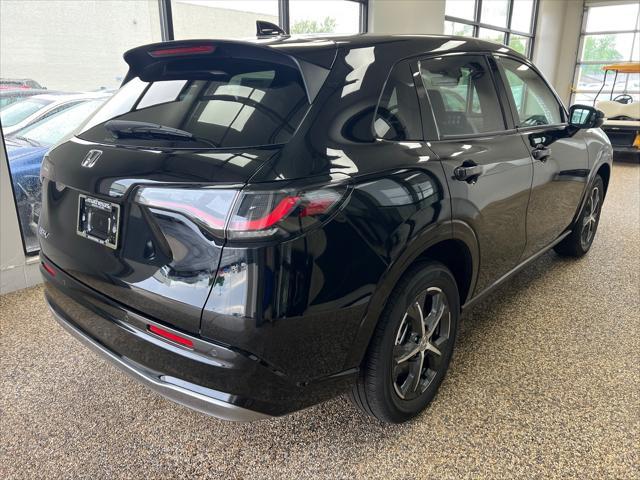 new 2025 Honda HR-V car, priced at $32,395