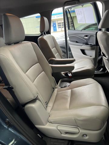 used 2022 Honda Pilot car, priced at $31,750
