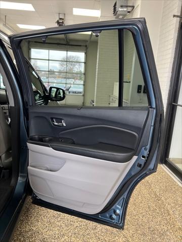 used 2022 Honda Pilot car, priced at $31,750