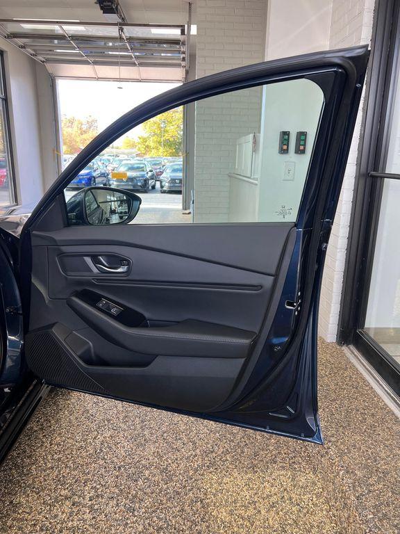 new 2025 Honda Accord Hybrid car, priced at $40,495