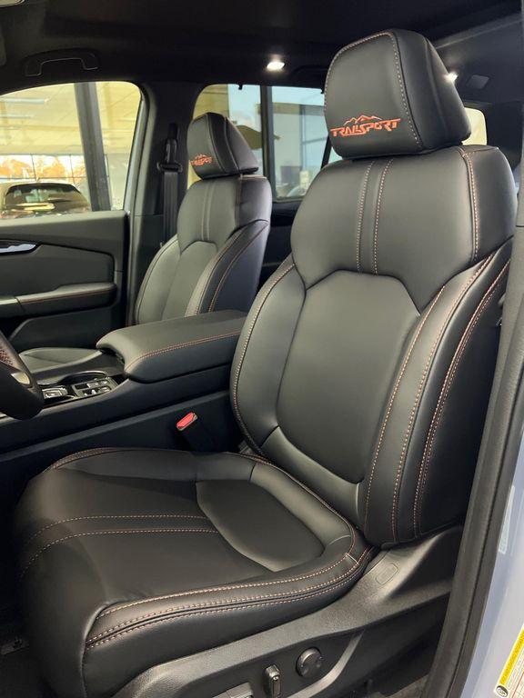 new 2025 Honda Pilot car, priced at $51,350