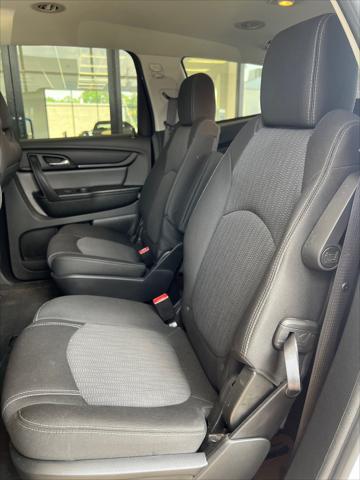 used 2017 Chevrolet Traverse car, priced at $13,750