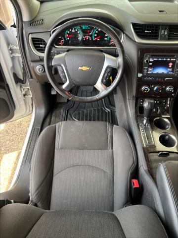 used 2017 Chevrolet Traverse car, priced at $13,750