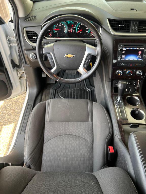 used 2017 Chevrolet Traverse car, priced at $12,995