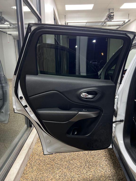 used 2020 Jeep Cherokee car, priced at $18,750