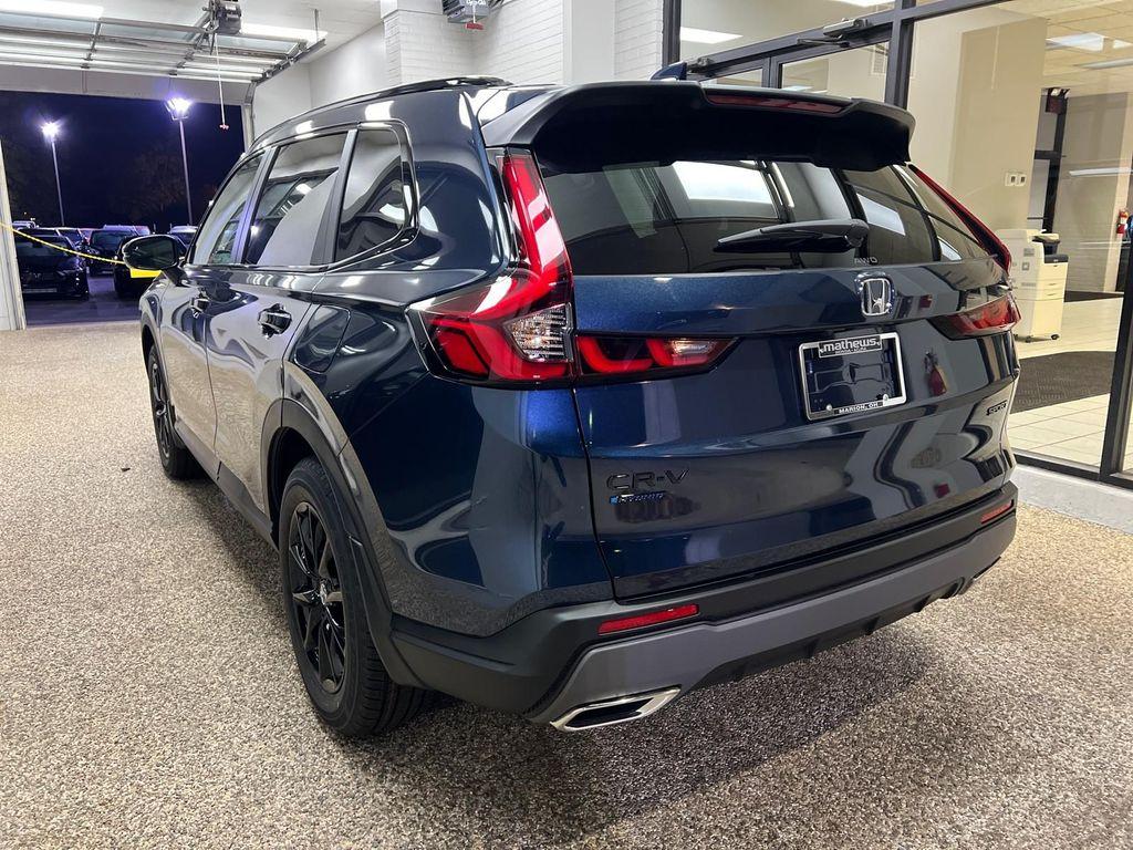 new 2026 Honda CR-V Hybrid car, priced at $38,580