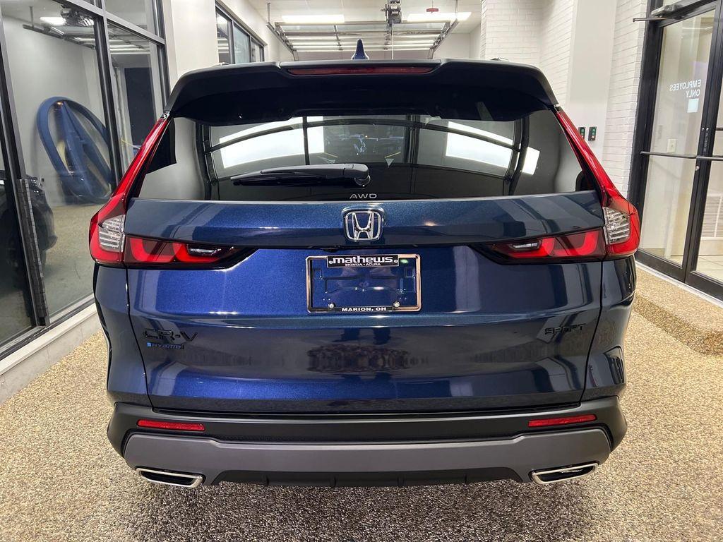 new 2026 Honda CR-V Hybrid car, priced at $38,580
