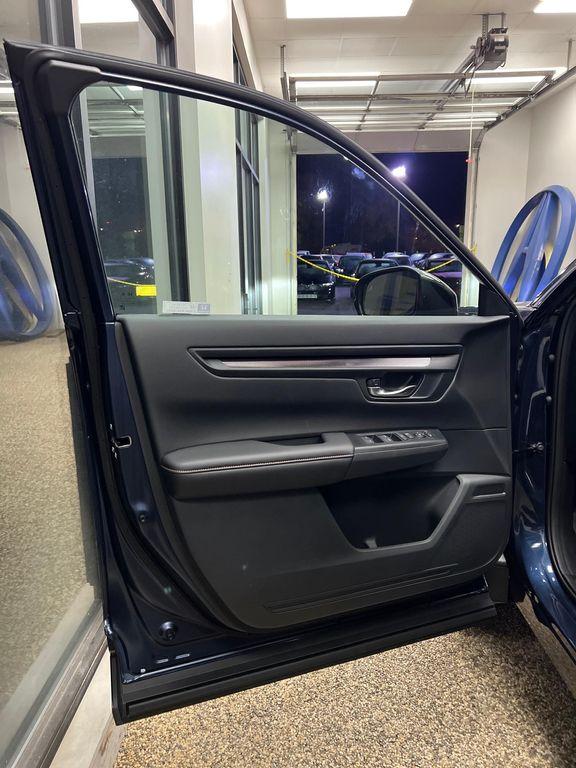new 2026 Honda CR-V Hybrid car, priced at $38,580