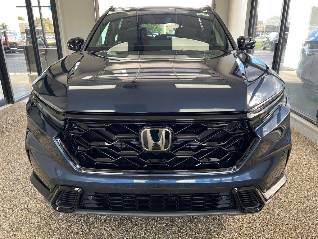 new 2026 Honda CR-V Hybrid car, priced at $41,675