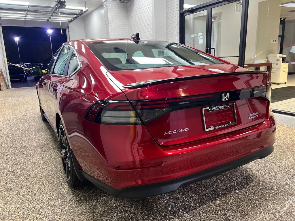 new 2025 Honda Accord Hybrid car, priced at $35,305