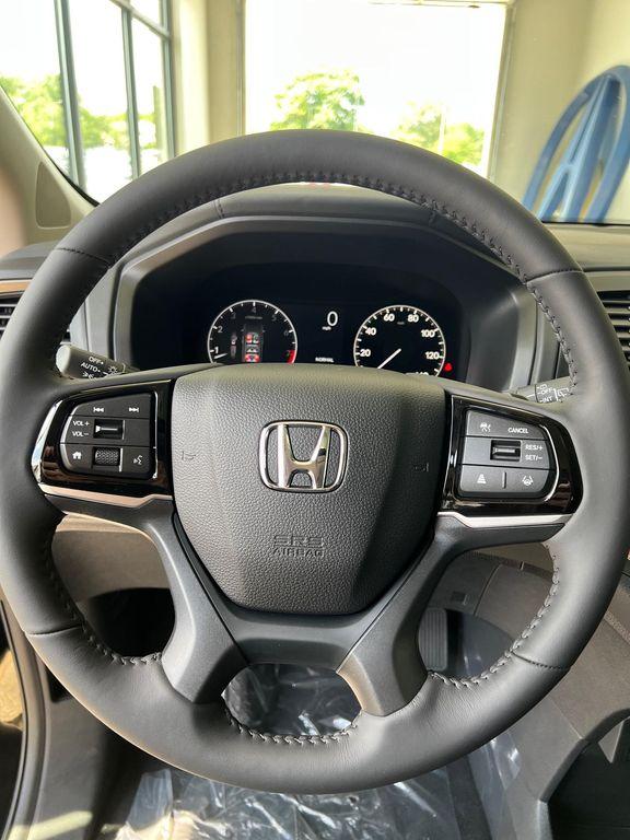 new 2026 Honda Odyssey car, priced at $45,275