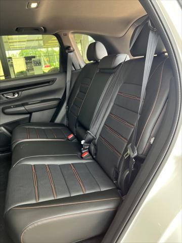 new 2026 Honda CR-V Hybrid car, priced at $42,075