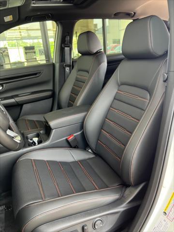 new 2026 Honda CR-V Hybrid car, priced at $42,075