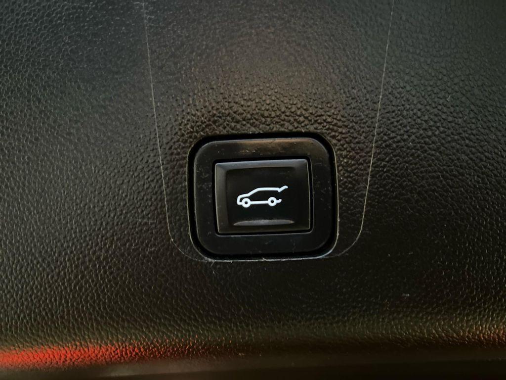 used 2019 Chevrolet Traverse car, priced at $21,750