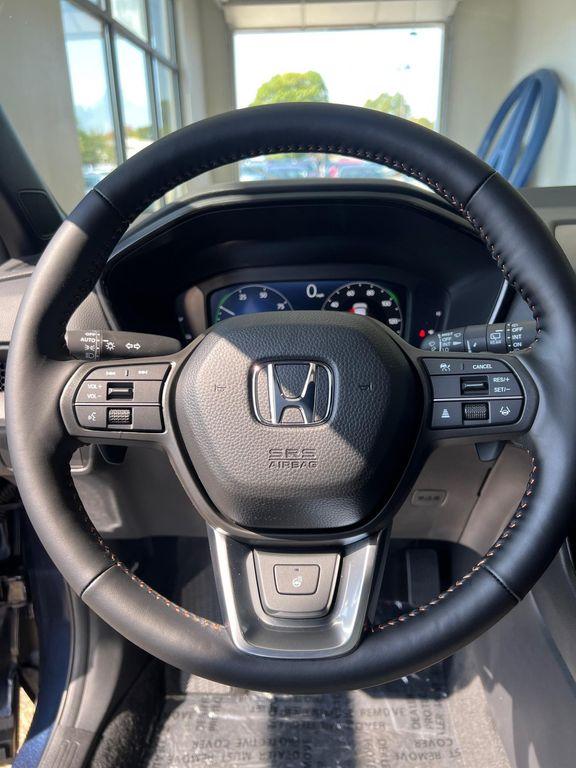 new 2026 Honda CR-V Hybrid car, priced at $40,250